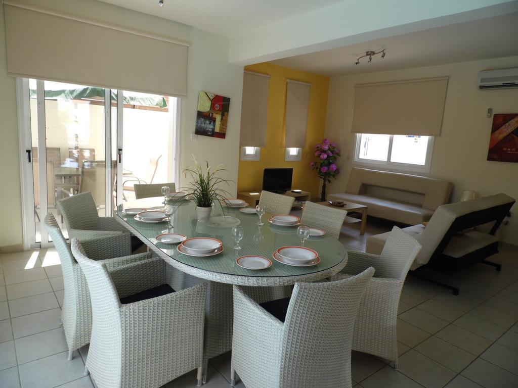 Villa Florie โปรทาราส ห้อง รูปภาพ