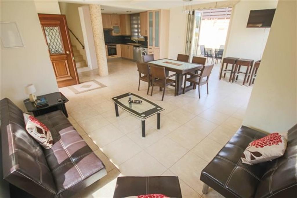 Villa Florie โปรทาราส ภายนอก รูปภาพ