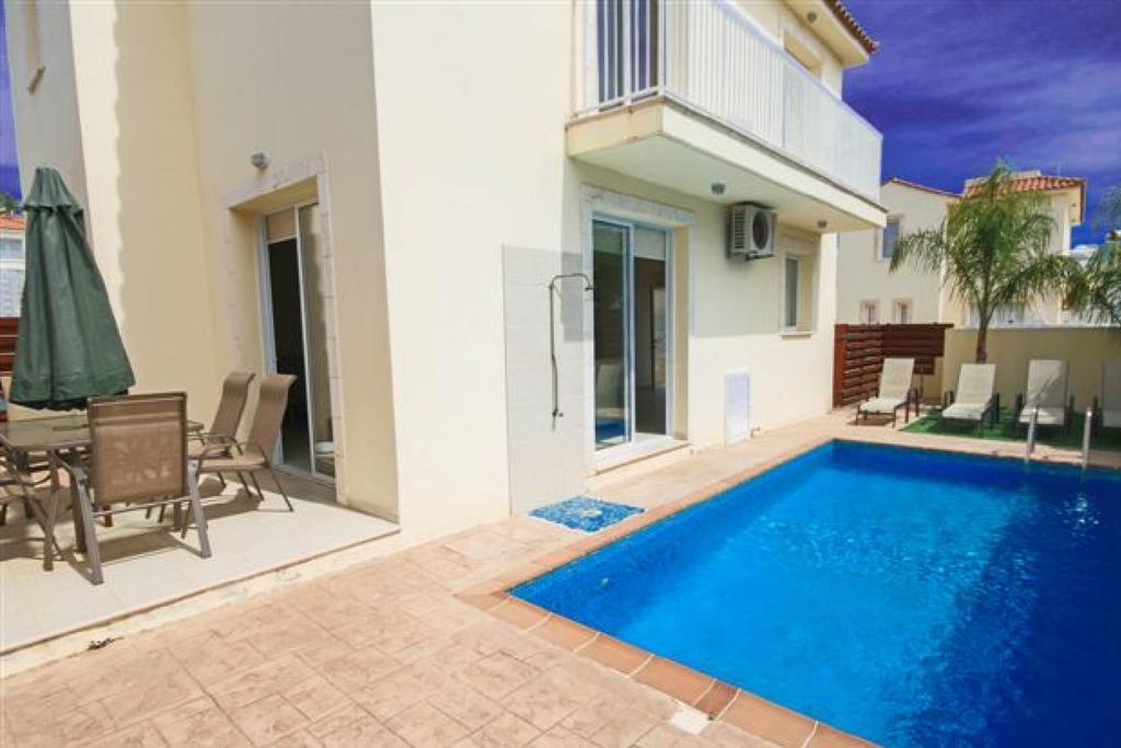 Villa Florie โปรทาราส ภายนอก รูปภาพ